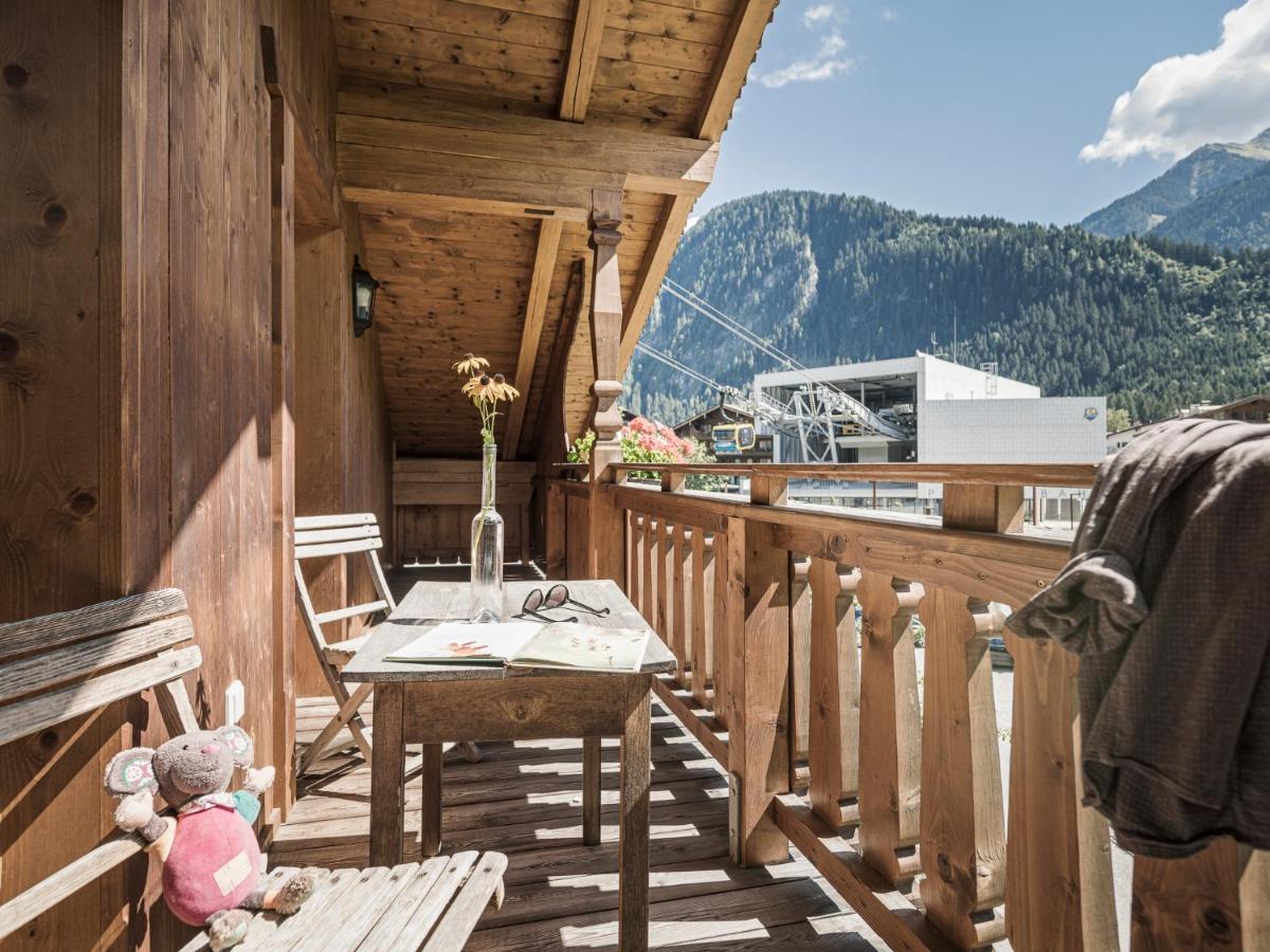 Apart Central - Premium Mountain&Garden Mayrhofen Exterior photo